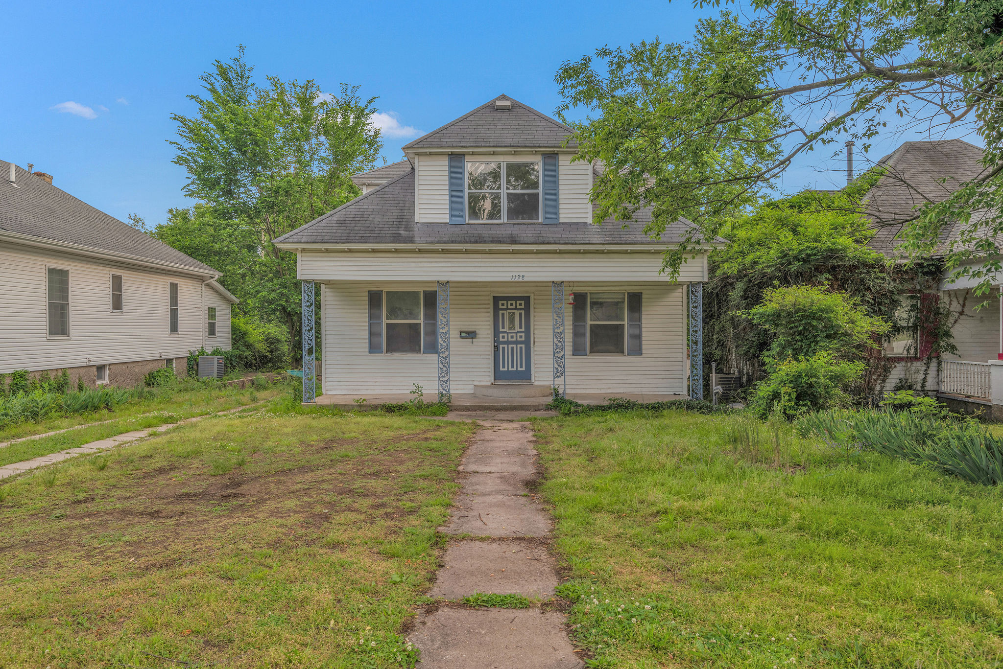 Property main image