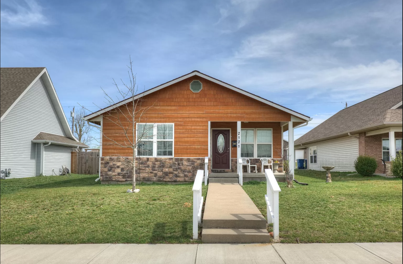 Property main image